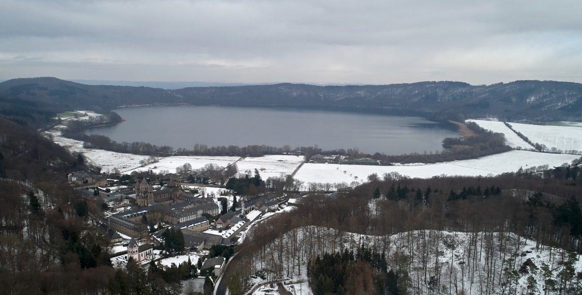 Studie belegt erstmals: Eifel-Vulkan brodelt noch