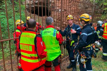 Ungewöhnlicher Einsatz / Geräusche in Mine: So lief die Suchaktion im alten Schacht auf dem Schifflinger Berg