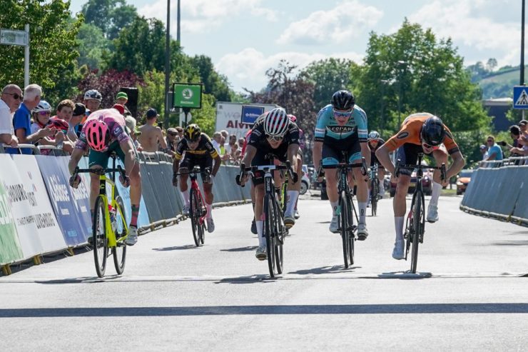 Radsport / Drei-Länder-Meisterschaft in Diekirch: Bettendorff enthront Kluckers