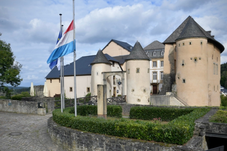 Luxemburger Kulturerbe / Dachverband der Burgen und Schlösser veröffentlicht neue Broschüre