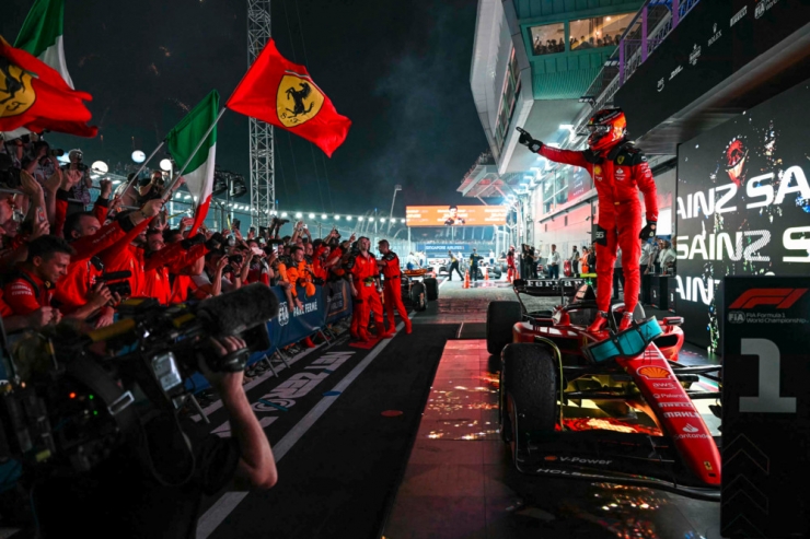 Formel 1 / Sainz beendet Verstappen-Dominanz in Singapur