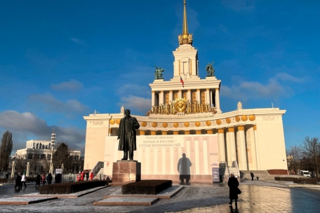 Lenins Schatten: In den Häusern auf dem Moskauer Ausstellungsgelände WDNCh zeigt Russland seine Errungenschaften
