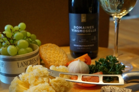 Käse und Wein: die perfekte kulinarische Vermählung