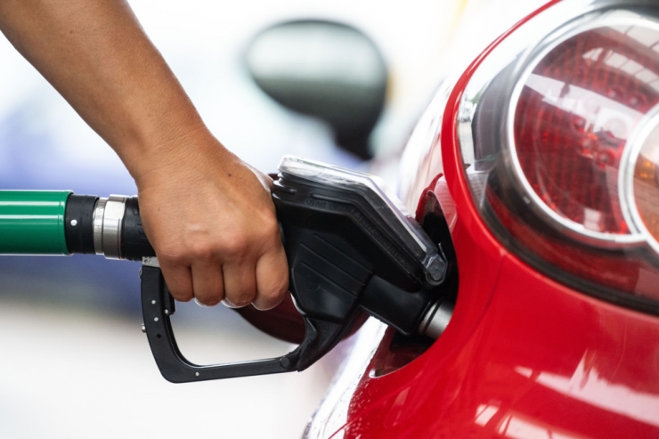 Luxemburg / Abwärtstrend an der Zapfsäule: Benzin wird am Samstag wieder billiger