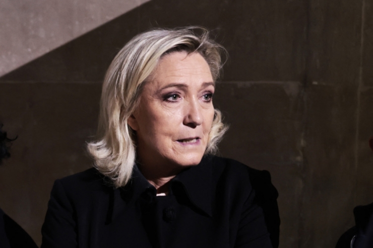 Deutschland / Ärger mit Marine Le Pen