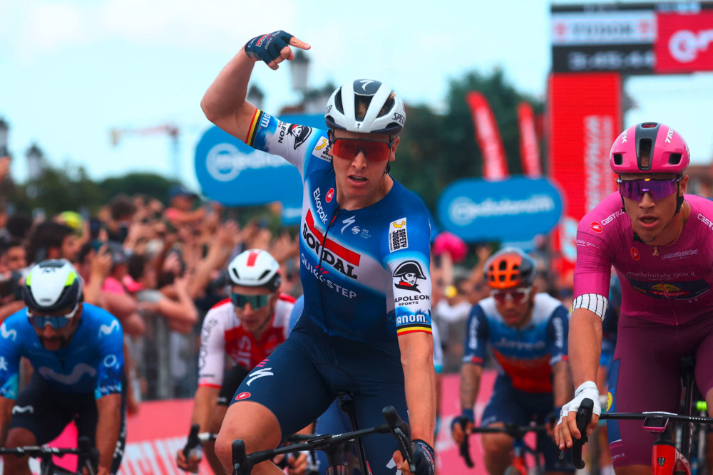 Giro d’Italia / Nach Massensprint: Merlier gewinnt in Padua