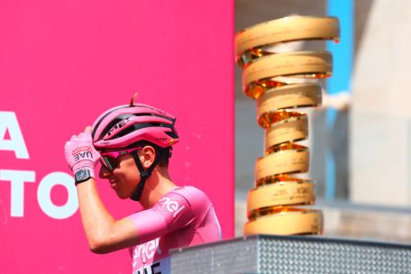 Radsport / Rosa in Rom: Pogacar legt Grundstein für Giro-Tour-Double, Ries wird 25.