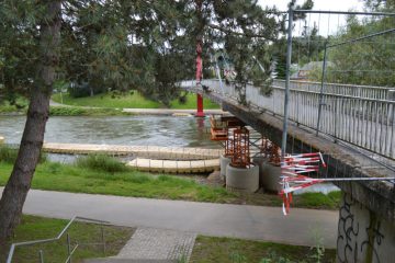 Diekirch / Vom Hochwasser zerstörte Notbrücke wird repariert