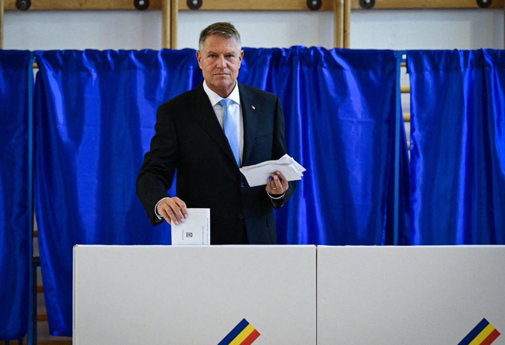 Rumänien / Spekulationen über Rückzug der NATO-Kandidatur von Staatschef Johannis