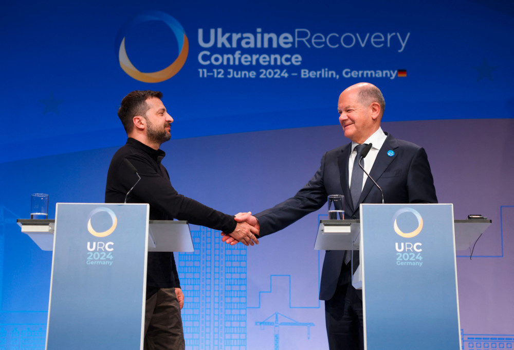 Kriegsschäden in der Ukraine / Internationale Wiederaufbaukonferenz in Berlin