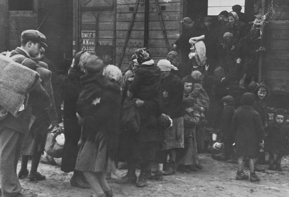 Geschichte / Wie die industrielle Tötung von Juden in Auschwitz ihre Maximalkapazität erreichte