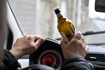 Luxemburg / Führerschein weg: Polizei stoppt zwei betrunkene Fahrer