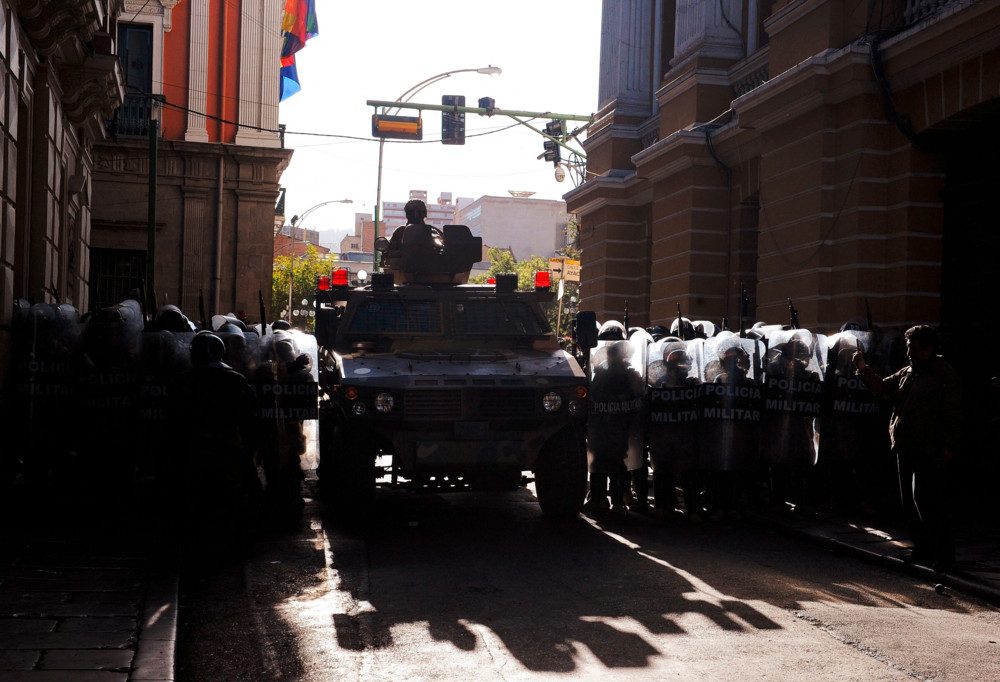 Bolivien / General nach Putschversuch festgenommen – Soldaten und Panzer haben sich zurückgezogen