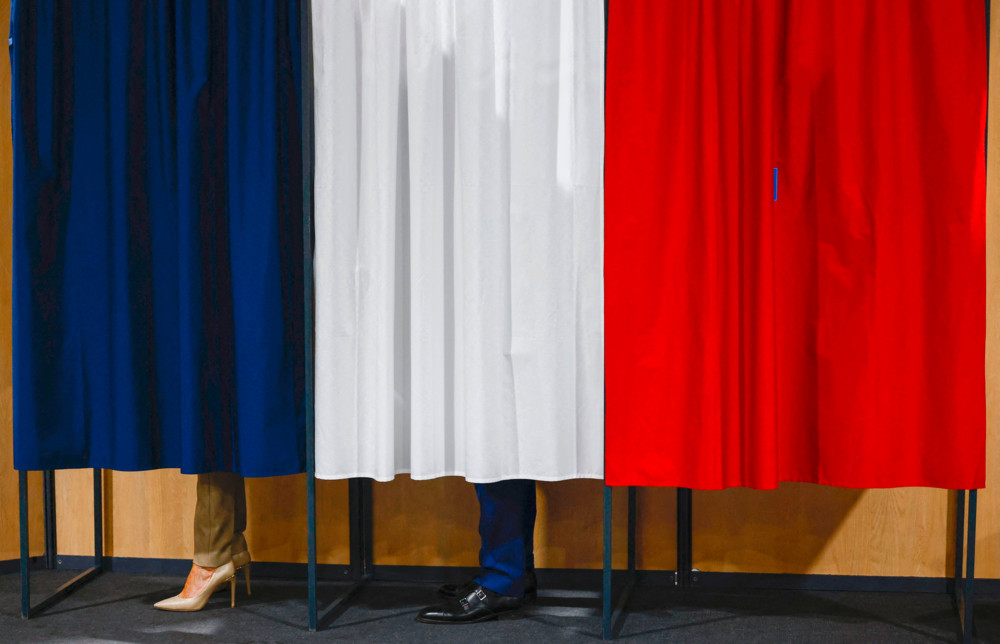 France / Le RN conforte largement sa prééminence, 
la gauche résiste, le macronisme s’effondre …
