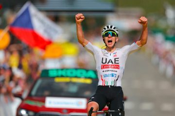 Tour de France / Pogacar zurück in Gelb: Slowene fliegt Vingegaard am Galibier davon