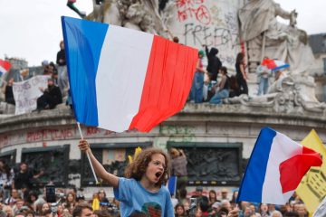 France / Le RN s’éloigne nettement de la majorité absolue, mais aucune autre ne se dessine