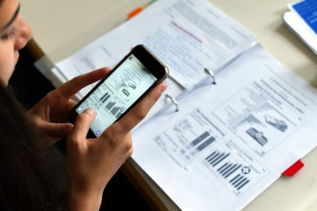 Lernumfeld / Kein Smartphone auf der Schulbank? Petition fordert Handy-Verbot an Luxemburger Schulen