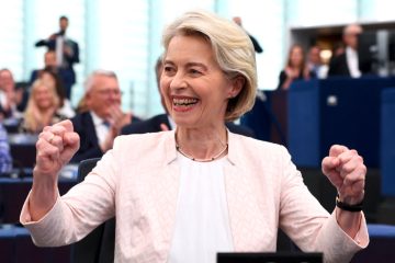 EU-Parlament / Zweite Amtszeit für Kommissionspräsidentin Ursula von der Leyen
