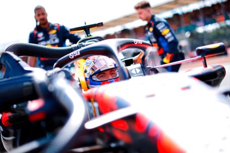 Formel 1 / Red Bulls Überlegenheit wackelt: Verstappen freut sich über mehr Konkurrenz