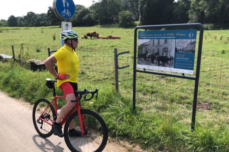 Kuhherden damals und heute: Die Strecke führt vorbei an vielen Bauernhöfen und Weideflächen