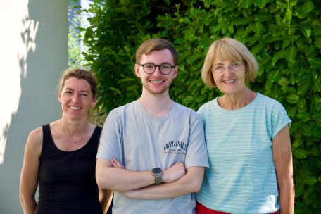 Drei Generationen an einem Set (v.l.): Patricia Streitz, Joé Freilinger und Annette Streitz