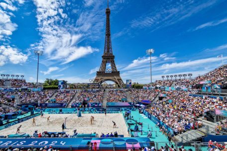 Beachvolleyball war für Sommer-Vibes der richtige Platz