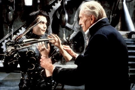 Johnny Depp (l.) und Vincent Price (r.) in Burtons „Edward Scissorhands“