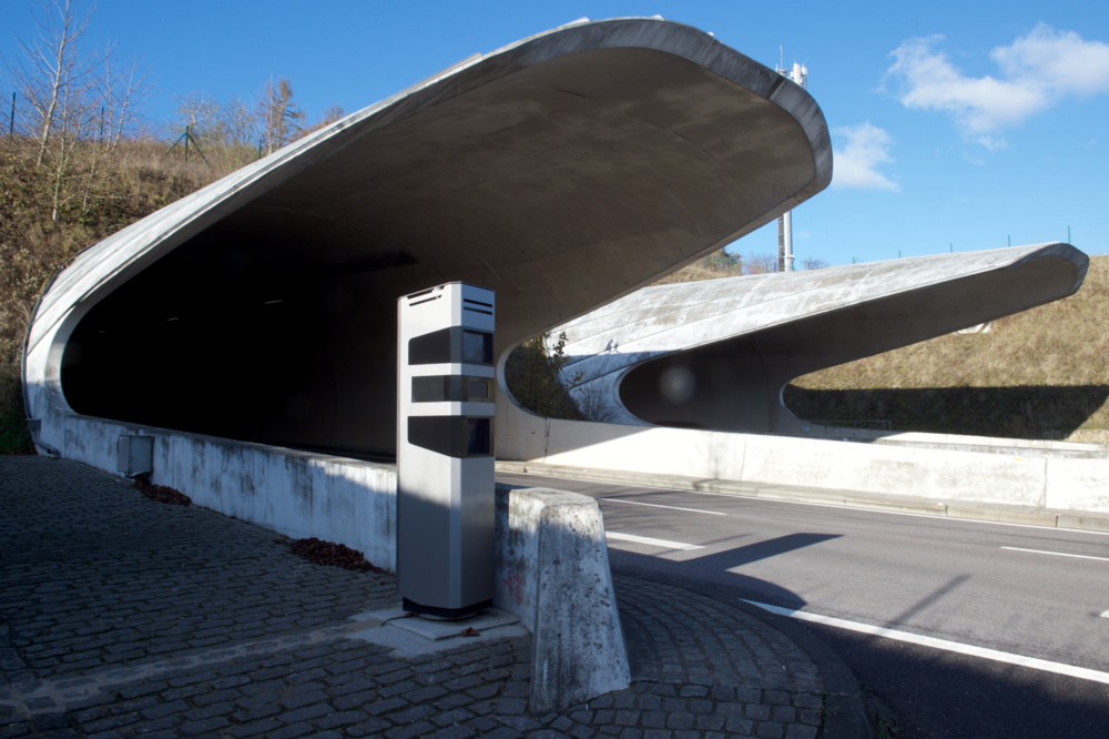 A13 / Wegen Fahrbahngefälle: Im Tunnel Markusberg gilt bis auf Weiteres Tempo 70