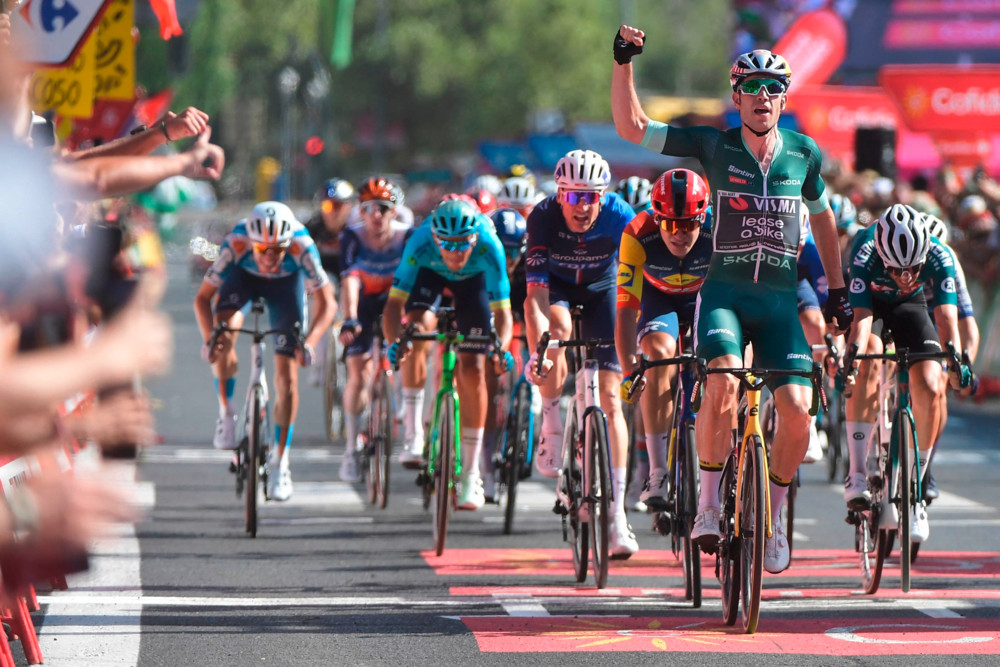 Vuelta / Van Aert gewinnt siebte Etappe