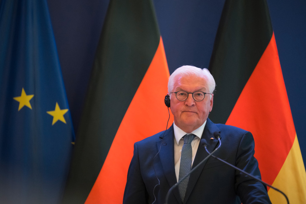 Deutschland / In stürmischen Zeiten ist der Bundespräsident gefragt