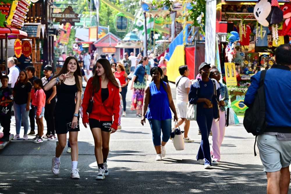 Schueberfouer / Sehr guter Start: Schausteller ziehen eine erste positive Bilanz