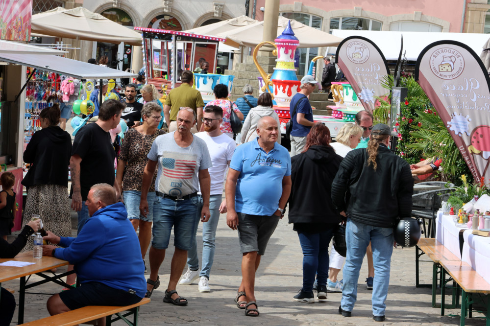 Wer sucht, der findet / Tausende Besucher kamen zur Braderie in Echternach