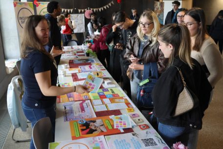 Schulbeginn / Andernorts wird bereits seit Wochen gebüffelt