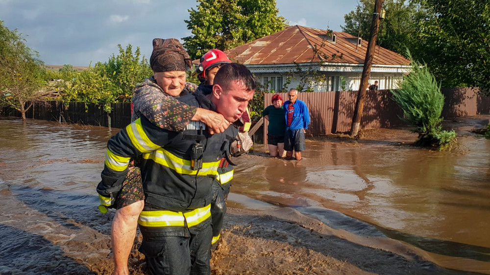 Hochwasser / Teile Tschechiens, Polens und Österreichs unter Wasser – mindestens sechs Tote in Rumänien