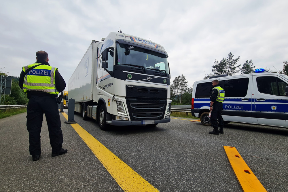 Grenzkontrollen / Checkpoint Dicke Buche – So kontrolliert die Deutsche Polizei den Verkehr aus Luxemburg 